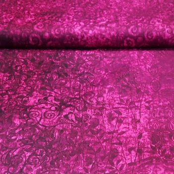 tela morada y rosa floral