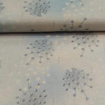 Tela japonesa azul cielo de algodón 100% con textura delicada en tono azul suave y 1,10m de ancho para patchwork