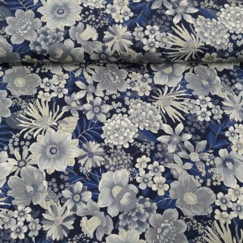 Primer plano de tejido de algodón 100% estilo americano en color azul marino navy con textura de trama cerrada para acolchado