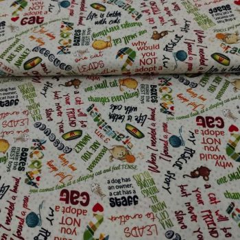 Tela de algodón blanco con estampado de gatos de colores para patchwork y costura - Mercería Karmele